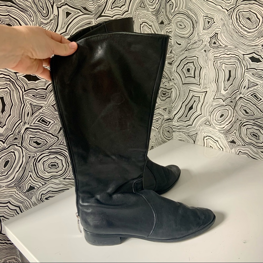 Vintage knee high black leather flat boot size 8.5